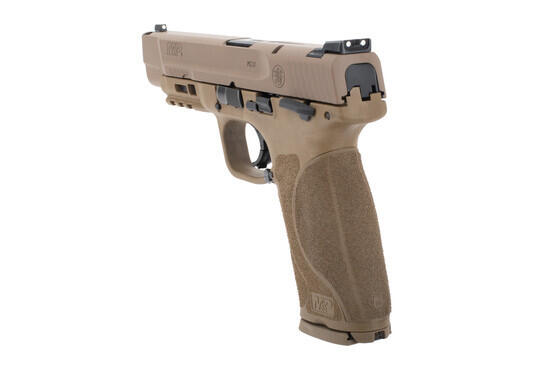 Smith and Wesson M&P 9 2.0 pistol FDE features a 17 round capacity in 9mm